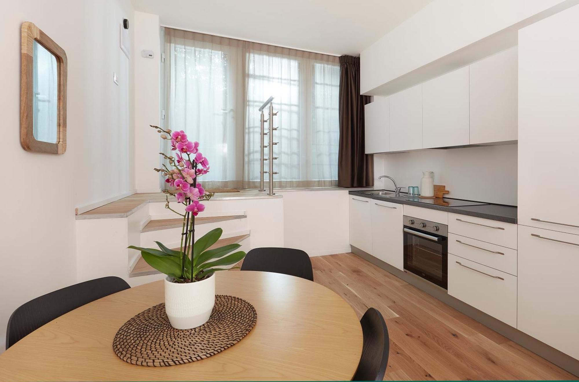 Presty Apartments Milan Luaran gambar